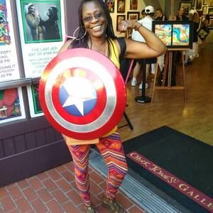 Meet your Posher, Antoinette